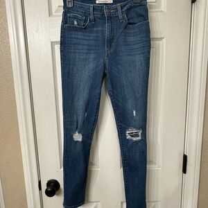 Levi’s 721 High Rise Skinny Jeans